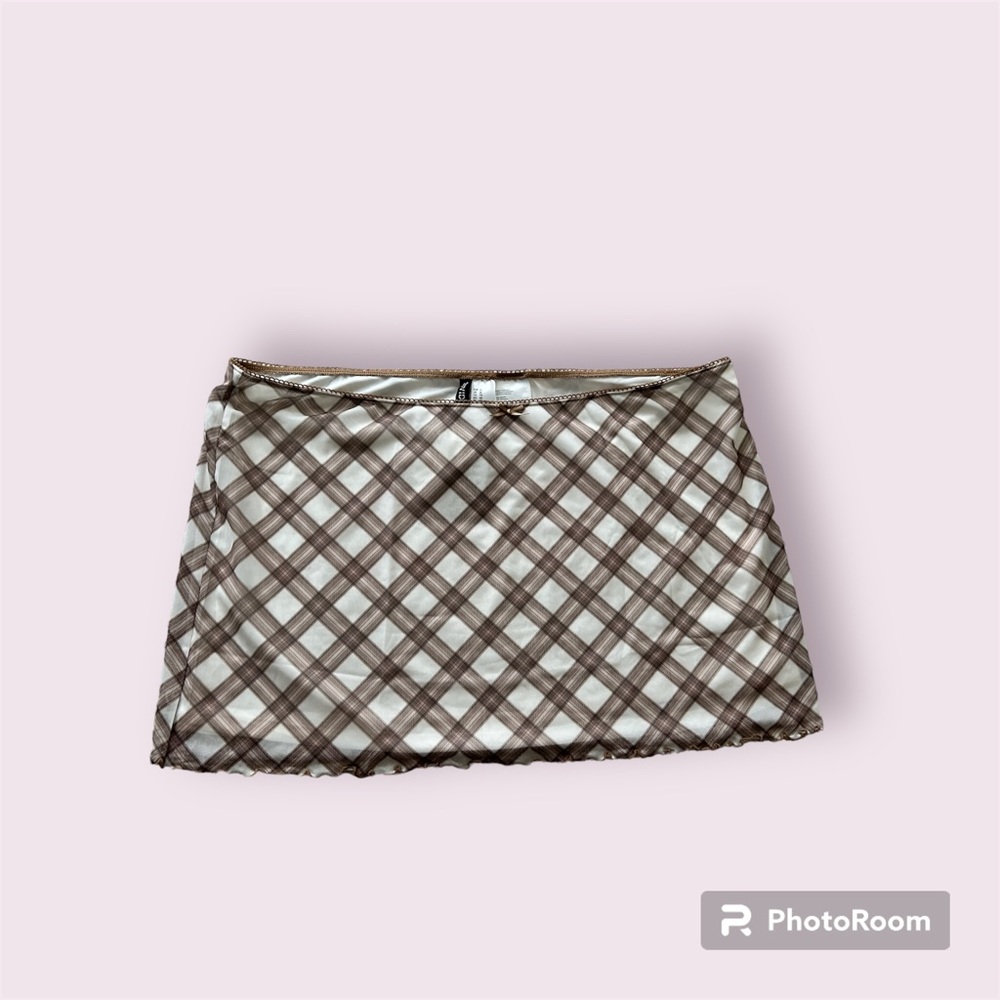 Light brown plaid h&M mini skirt